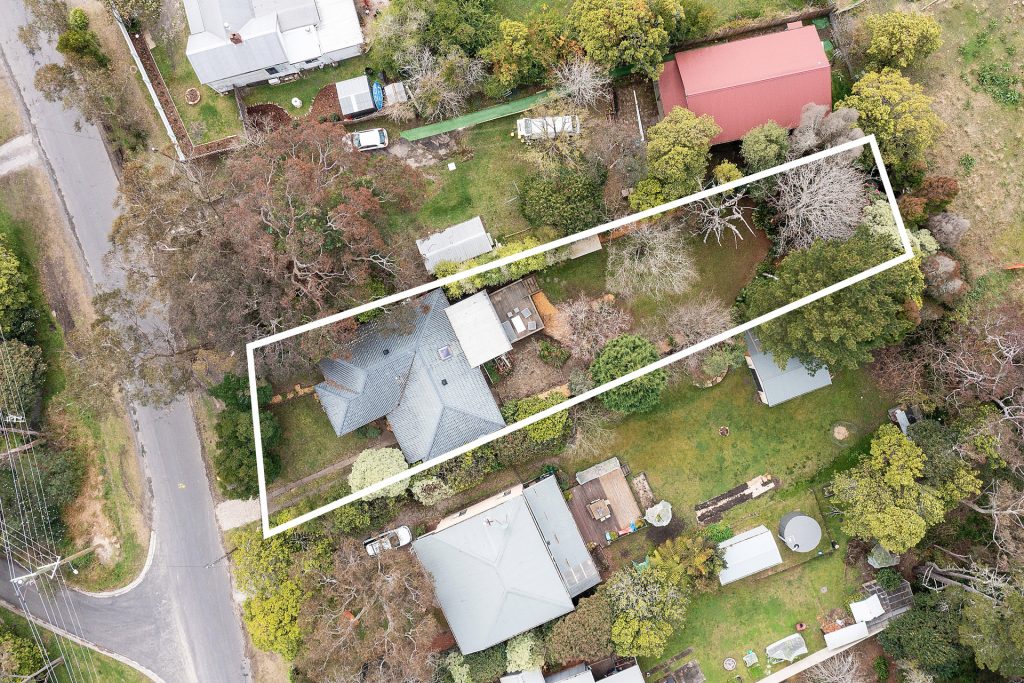 12 Valley Road, Hazelbrook NSW 2779 — photo 9