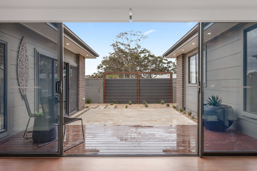 136 Singles Ridge Road, Winmalee NSW 2777 — photo 14