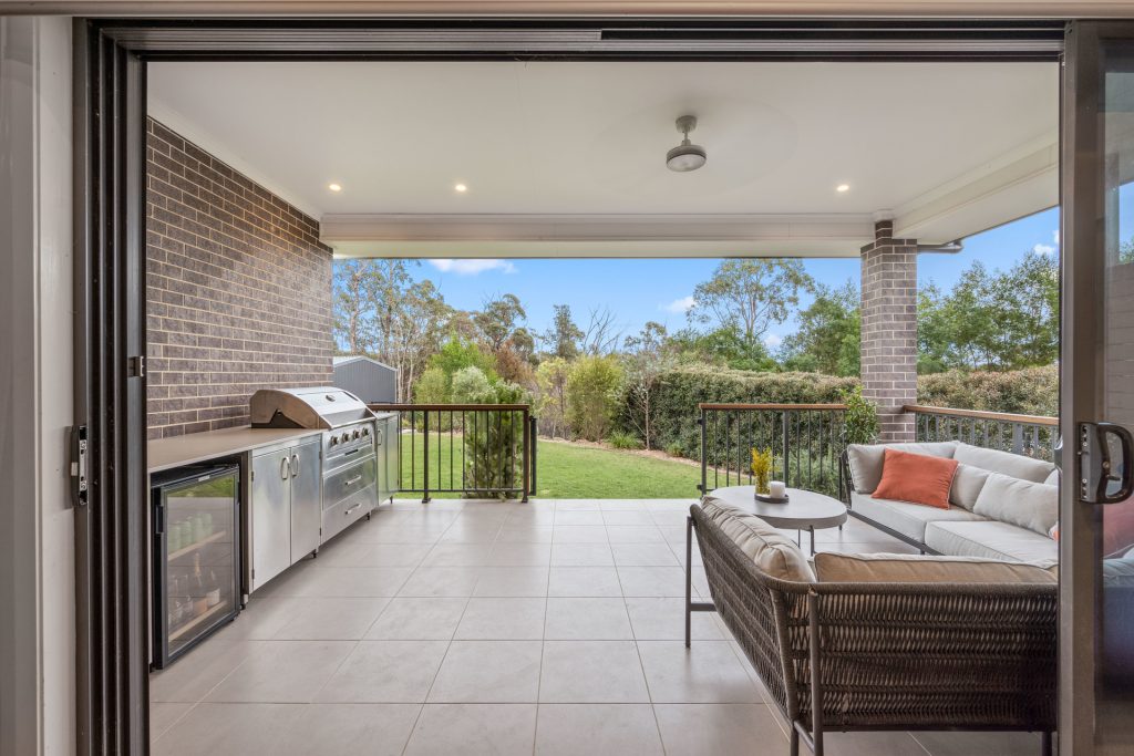 136 Singles Ridge Road, Winmalee NSW 2777 — photo 15