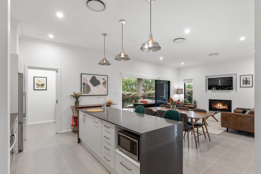 136 Singles Ridge Road, Winmalee NSW 2777 — photo 3