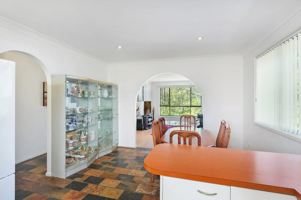43A Farm Road, Springwood NSW 2777 — photo 4