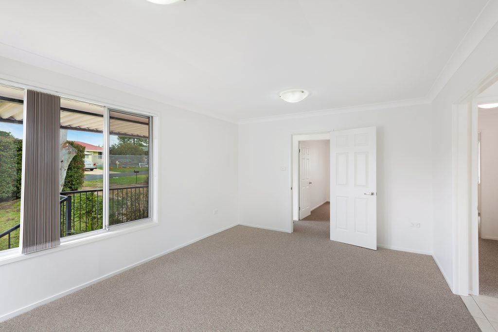 18 Cathy Street, Blaxland NSW 2774 — photo 4