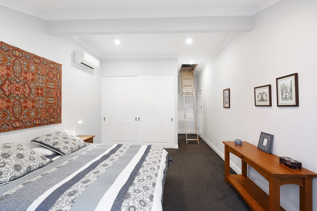 12 Burns Road, Springwood NSW 2777 — photo 7