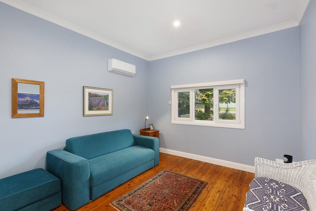 12 Burns Road, Springwood NSW 2777 — photo 9