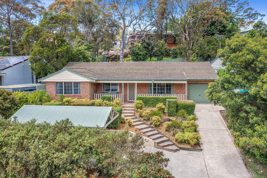 94 Muru Avenue, Winmalee NSW 2777