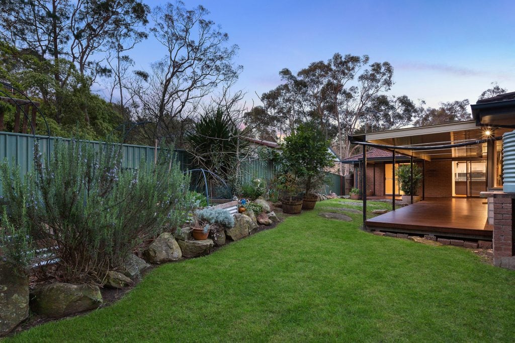 5 Karen Place, Faulconbridge NSW 2776 — photo 11