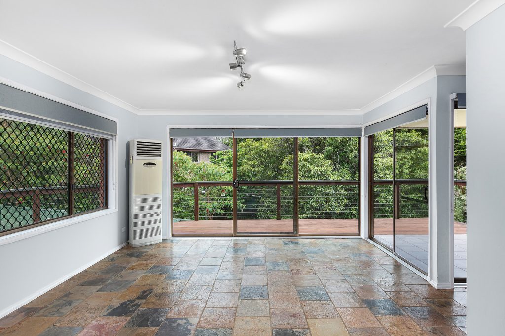 14 Coomassie Avenue, Faulconbridge NSW 2776 — photo 2