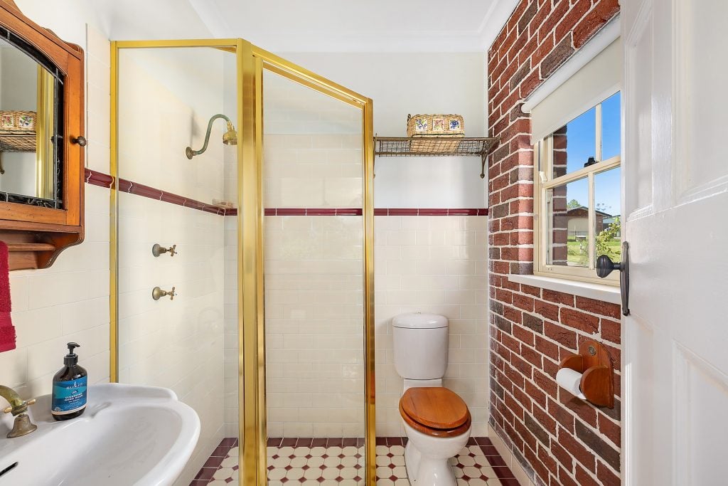 36 St Georges Crescent, Faulconbridge NSW 2776 — photo 7