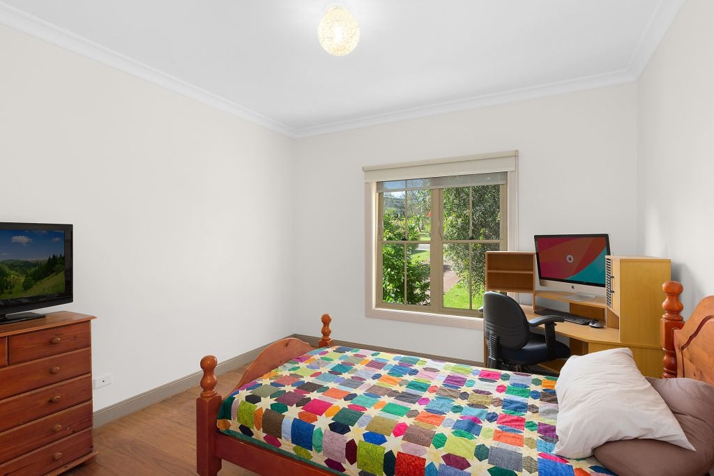 36 St Georges Crescent, Faulconbridge NSW 2776 — photo 9