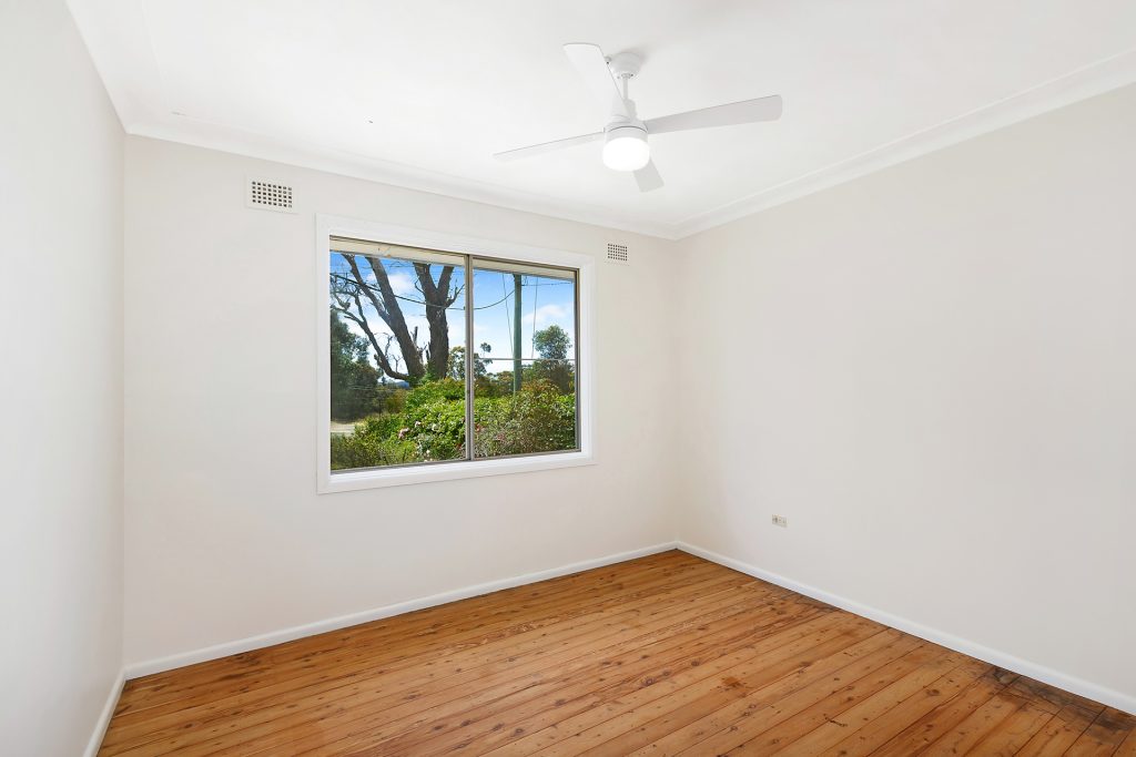 31 Green Parade, Valley Heights NSW 2777 — photo 4
