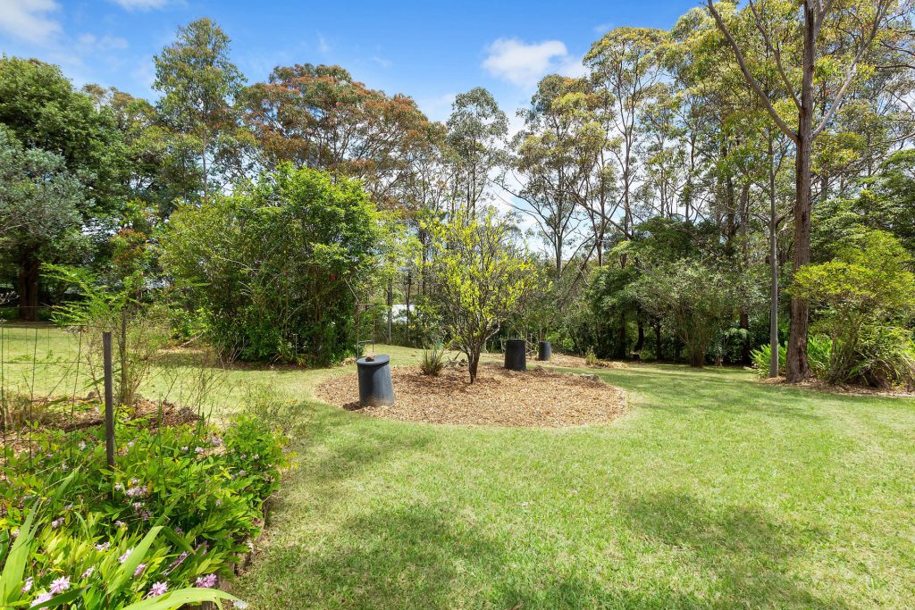 31 Green Parade, Valley Heights NSW 2777 — photo 7