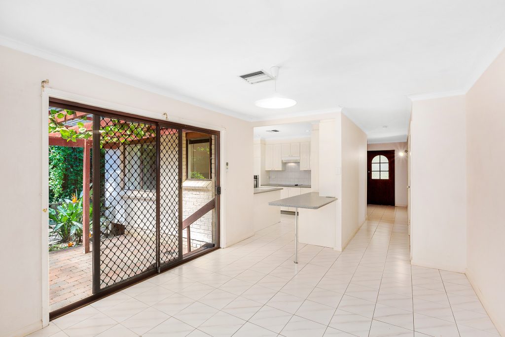 26 Marguerite Avenue, Mount Riverview NSW 2774 — photo 4