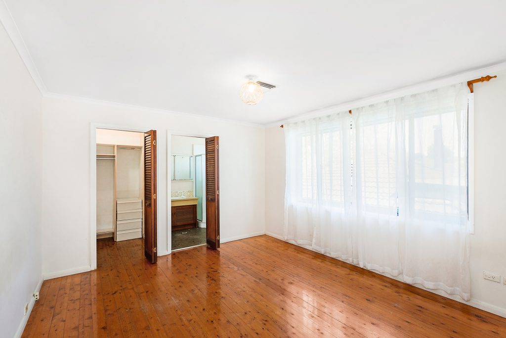 26 Marguerite Avenue, Mount Riverview NSW 2774 — photo 5