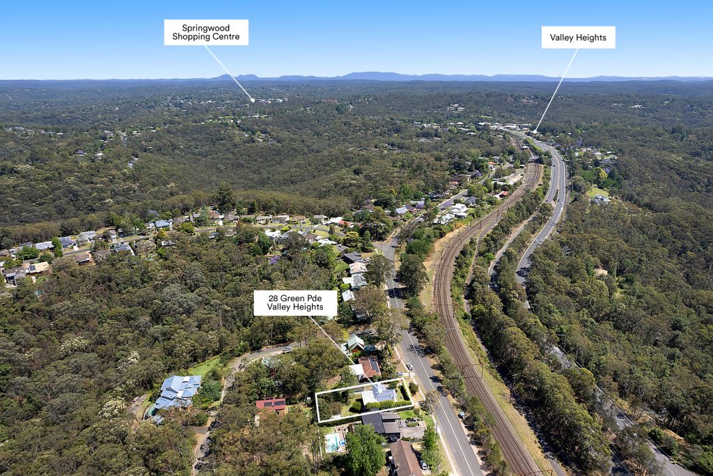 28 Green Parade, Valley Heights NSW 2777 — photo 10