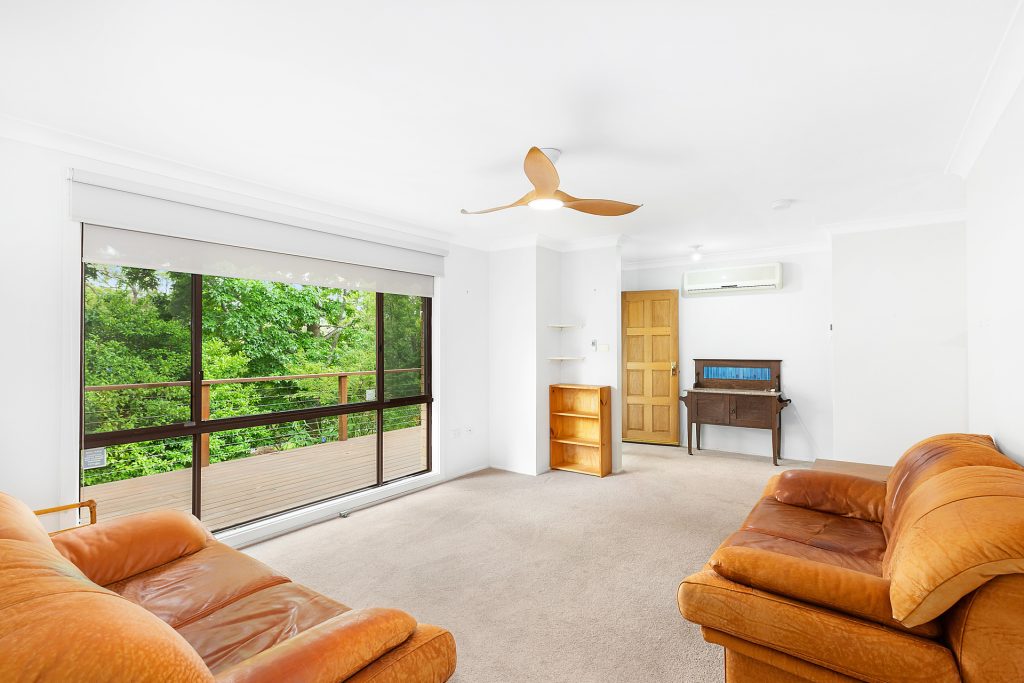 23 Tamara Road, Faulconbridge NSW 2776 — photo 2