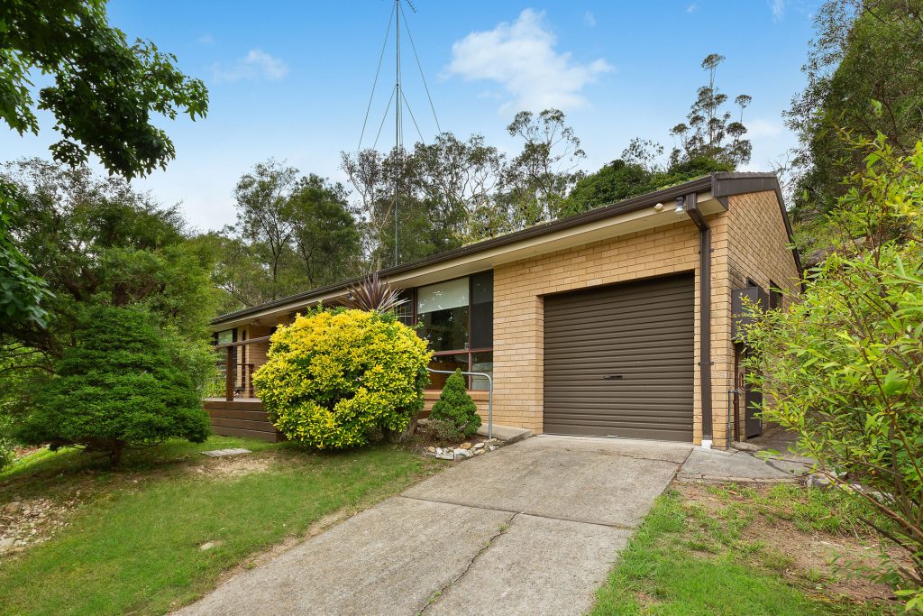 23 Tamara Road, Faulconbridge NSW 2776