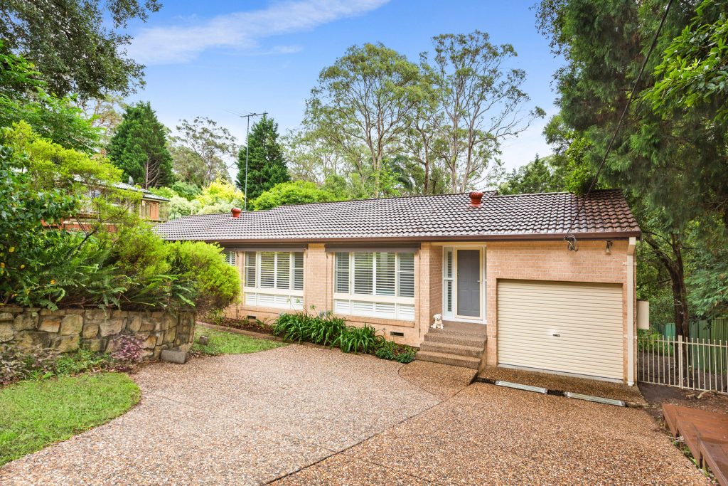 10 Ellison Road, Springwood NSW 2777