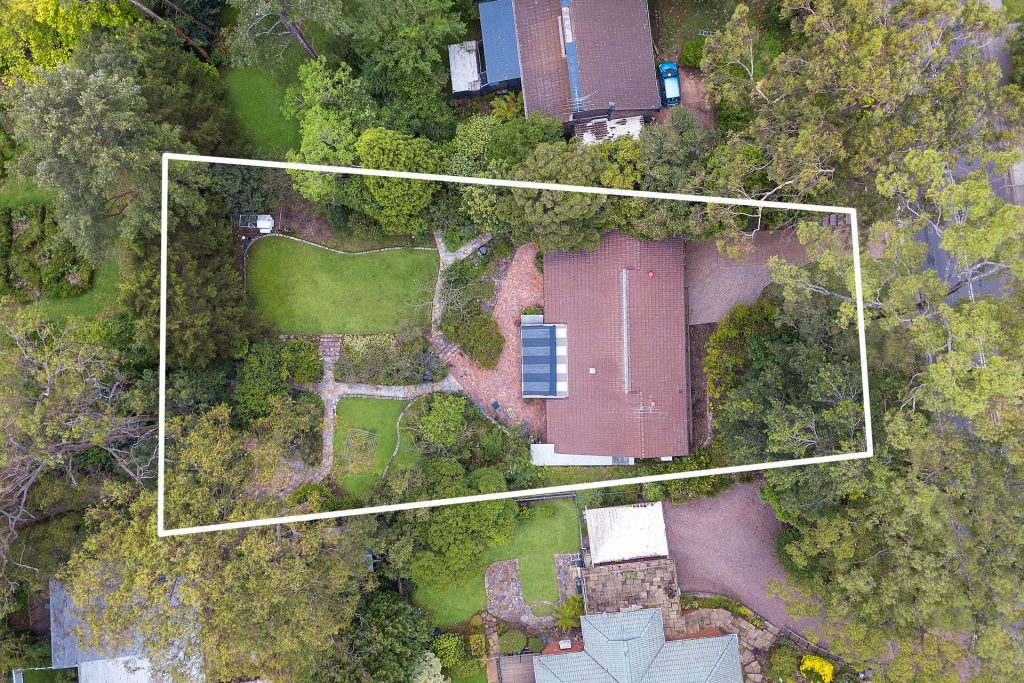 10 Ellison Road, Springwood NSW 2777 — photo 12