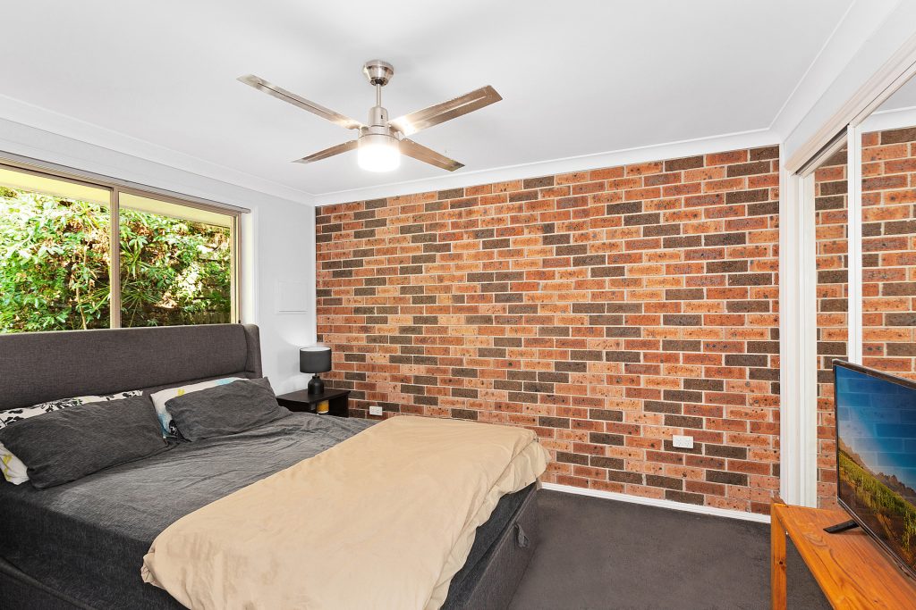 32 The Glen Crescent, Springwood NSW 2777 — photo 4