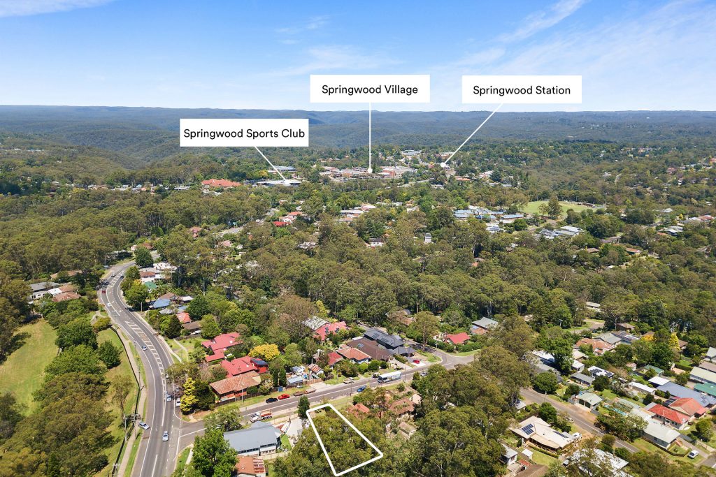 1 Moore Road, Springwood NSW 2777 — photo 12