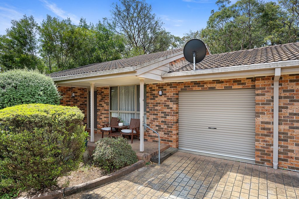 4/19 Stypandra Place, Springwood NSW 2777