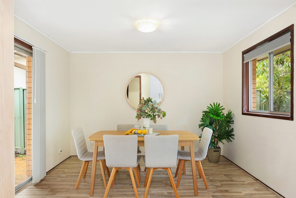 2 Pinecrest Street, Winmalee NSW 2777 — photo 4