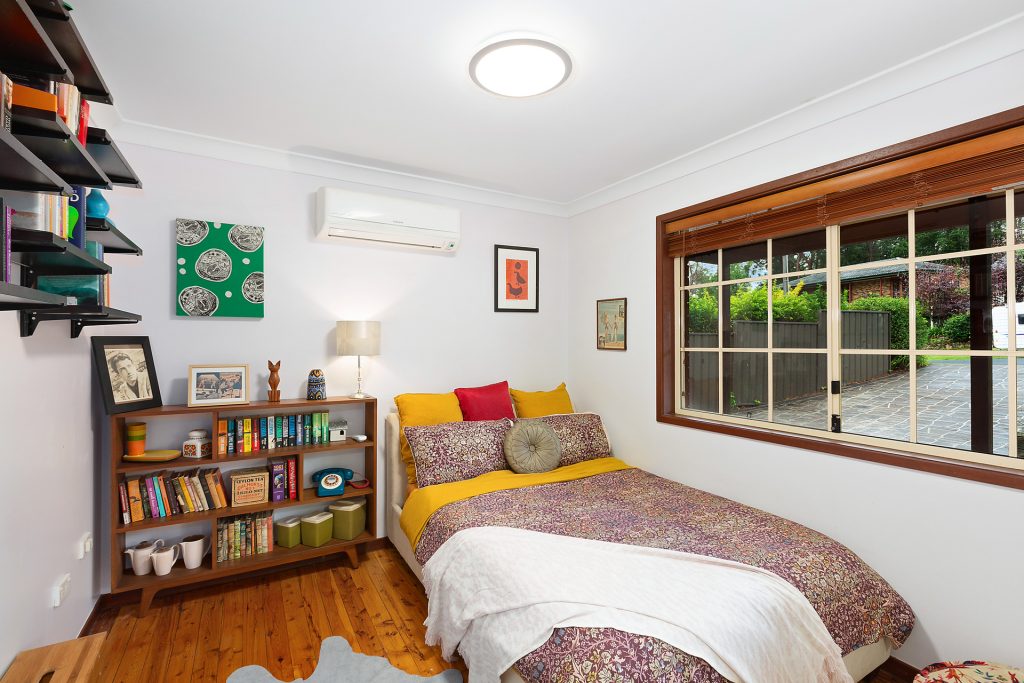 3 Crampton Drive, Springwood NSW 2777 — photo 8