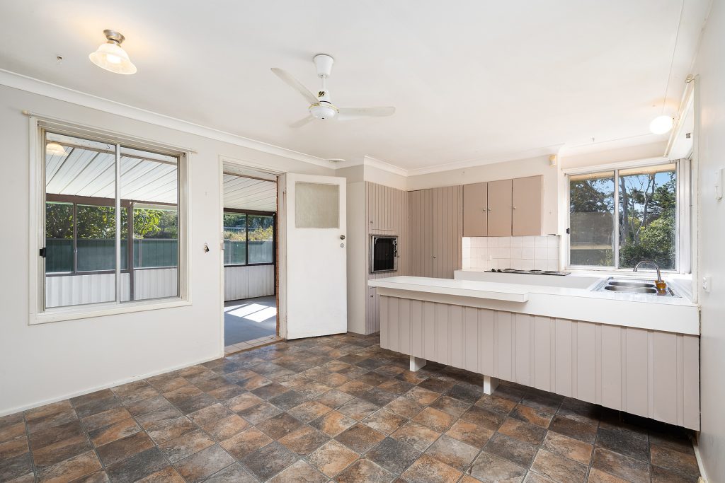 1 Grahame Street, Blaxland NSW 2774 — photo 3