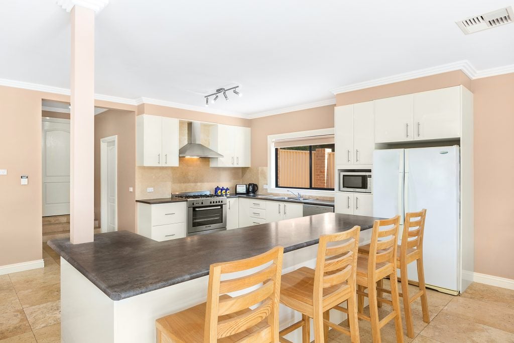 10 Dobson Dorking Place, Faulconbridge NSW 2776 — photo 4
