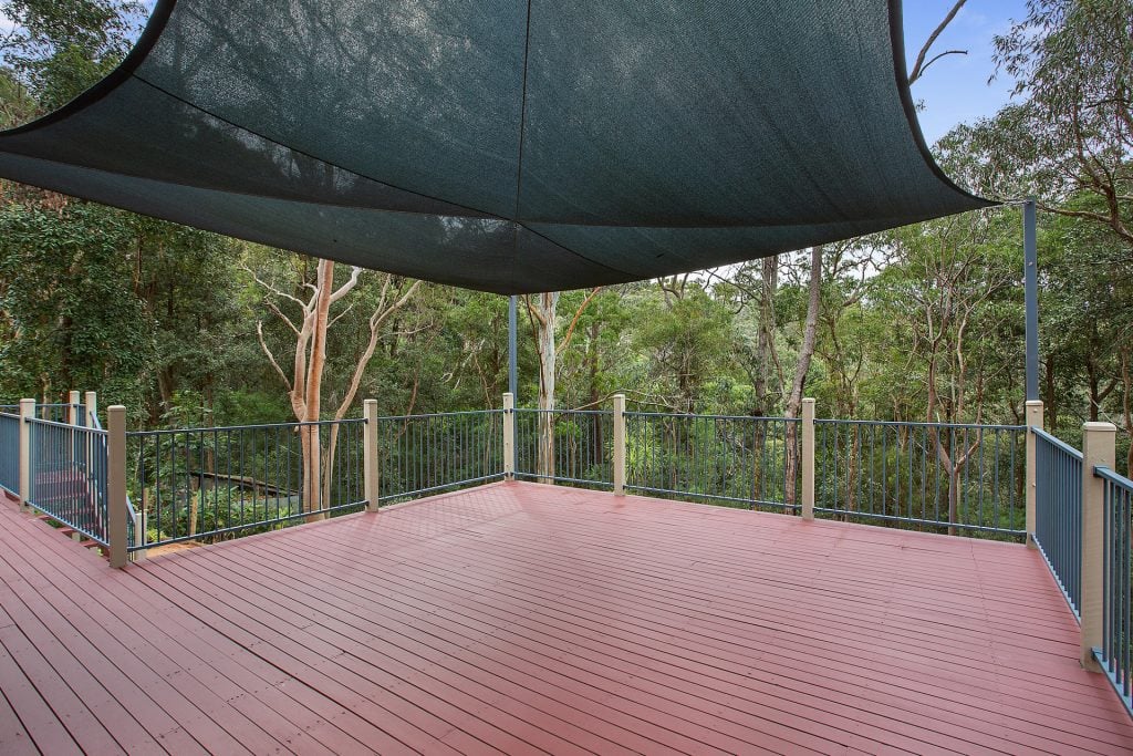10 Clarinda Avenue, Faulconbridge NSW 2776 — photo 9