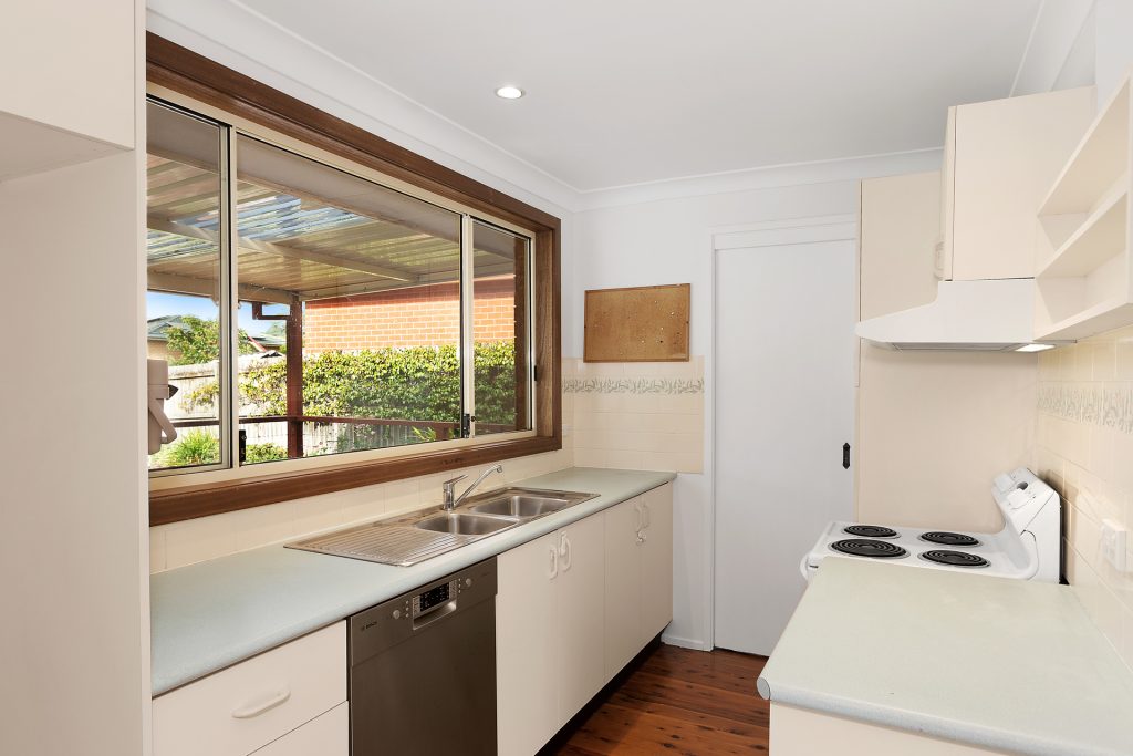 41 Reid Road, Winmalee NSW 2777 — photo 3