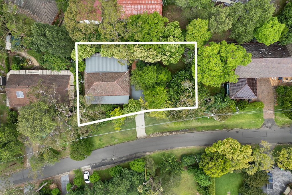 3 Winnicoopa Road, Blaxland NSW 2774 — photo 8