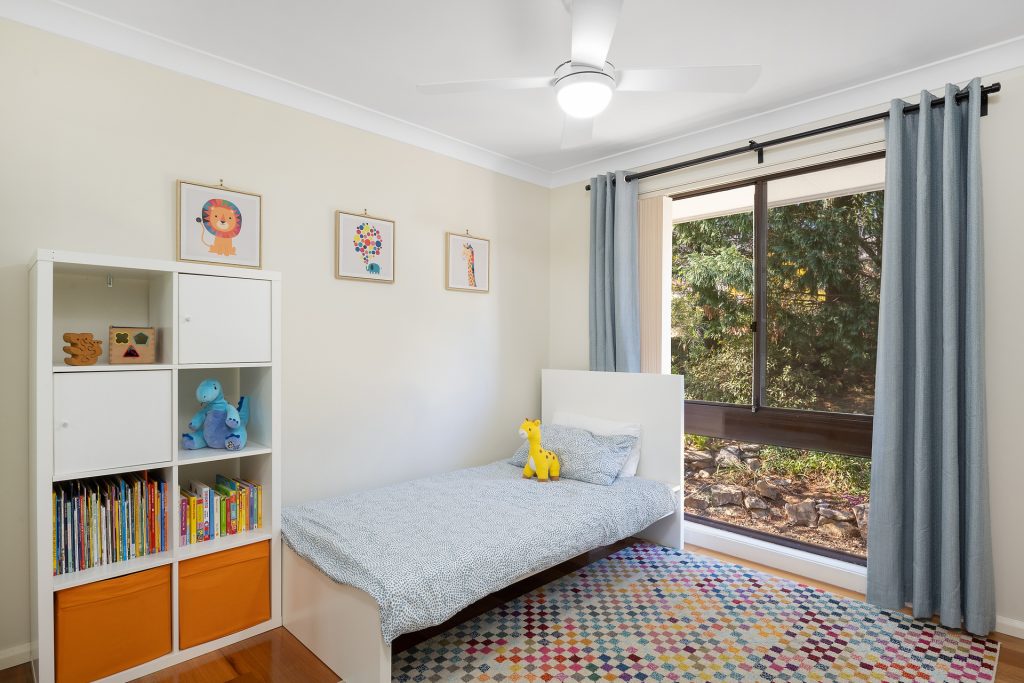 5 Batman Crescent, Springwood NSW 2777 — photo 5