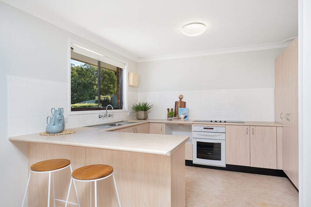 25 Lochinvar Street, Winmalee NSW 2777 — photo 3
