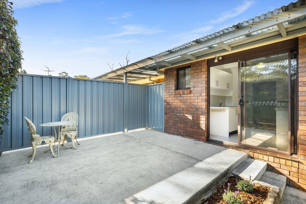 25 Lochinvar Street, Winmalee NSW 2777 — photo 8