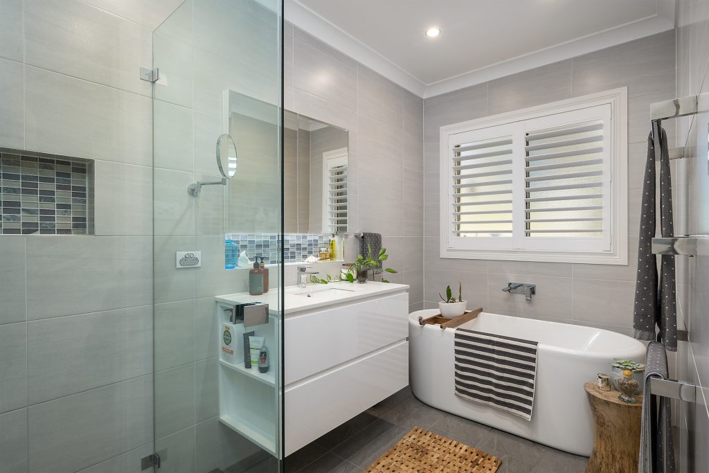 14 Honeyeater Crescent, Blaxland NSW 2774 — photo 11