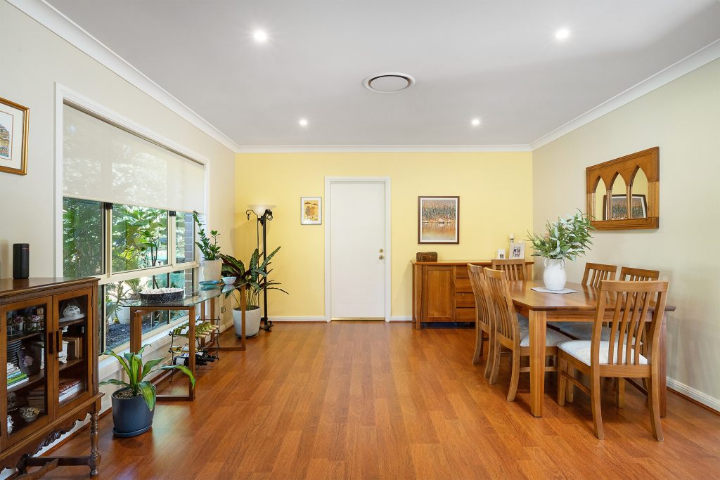 14 Honeyeater Crescent, Blaxland NSW 2774 — photo 5