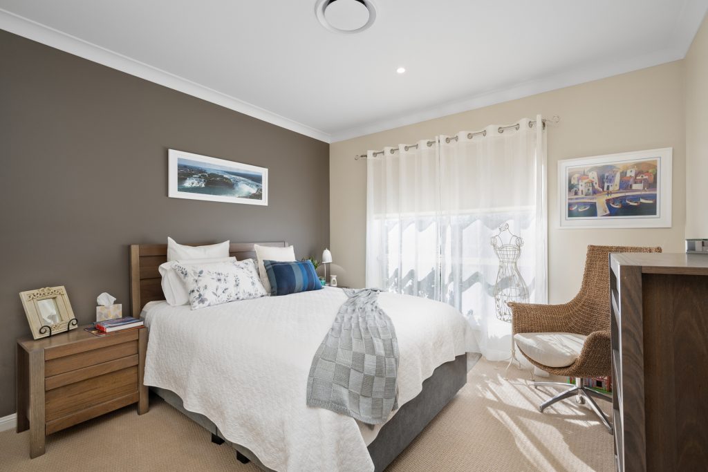14 Honeyeater Crescent, Blaxland NSW 2774 — photo 10