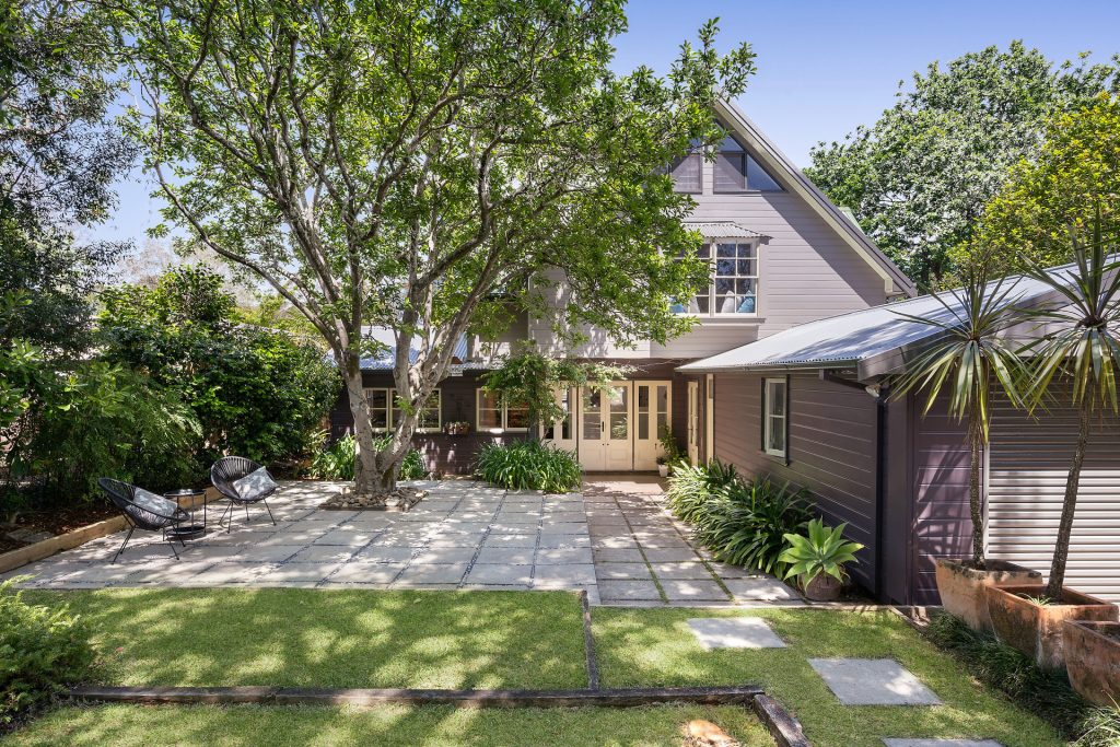 50 Springfield Crescent, Springwood NSW 2777
