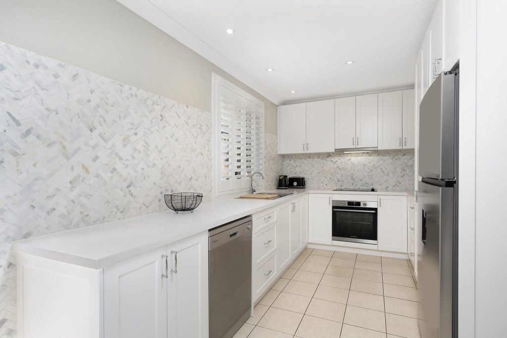 35 Thornbill Crescent, Glenmore Park NSW 2745 — photo 3