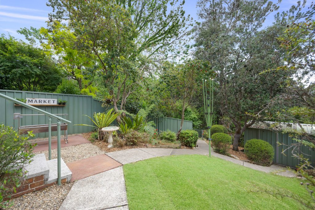 24B Davies Avenue, Springwood NSW 2777 — photo 8