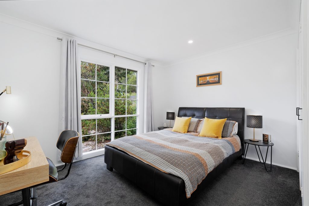 40 Russell Avenue, Faulconbridge NSW 2776 — photo 6