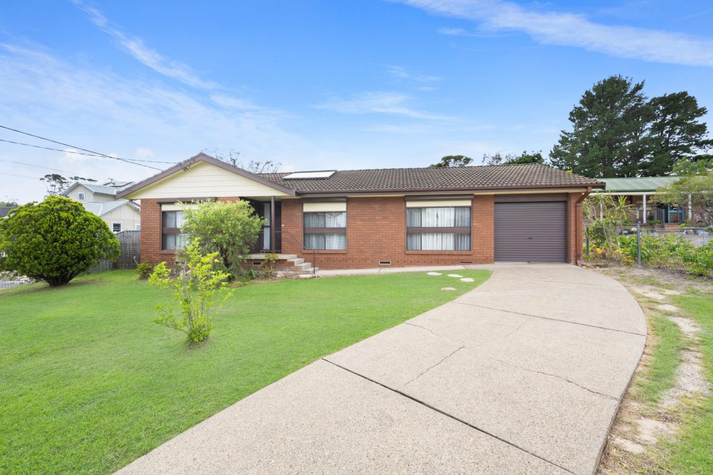 9 Adeline Street, Faulconbridge NSW 2776
