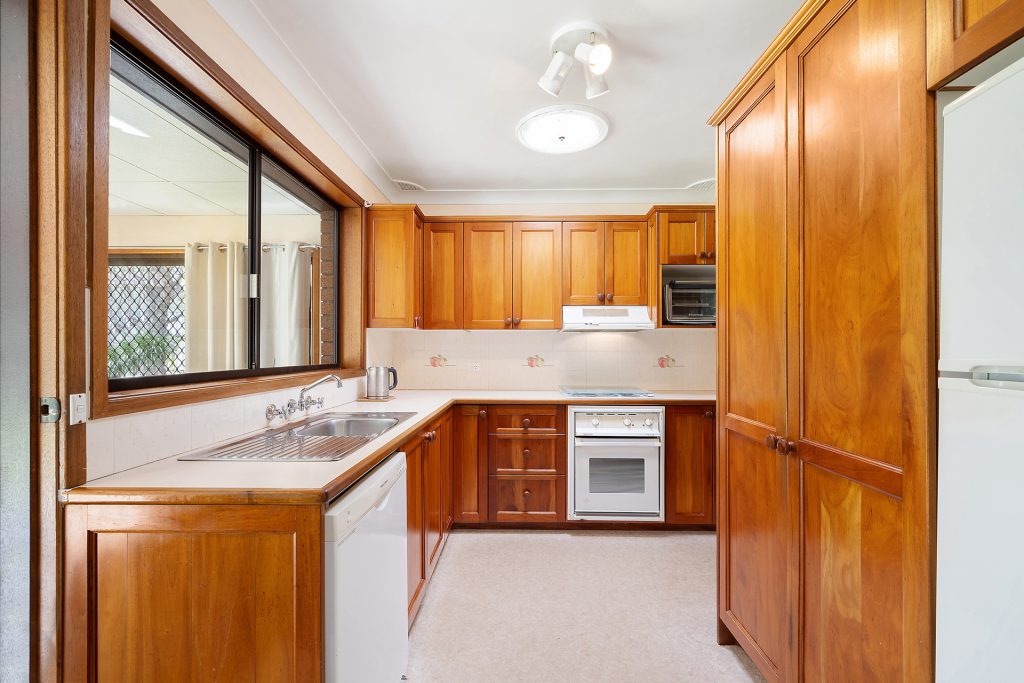 9 Adeline Street, Faulconbridge NSW 2776 — photo 3