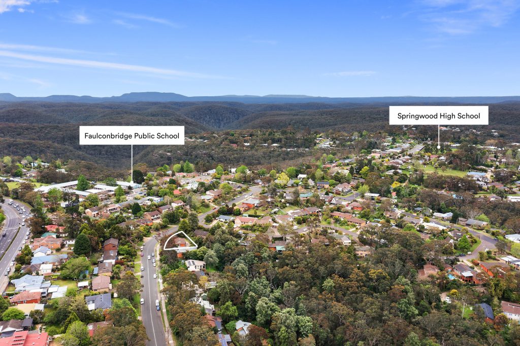 14 Coomassie Avenue, Faulconbridge NSW 2776 — photo 11