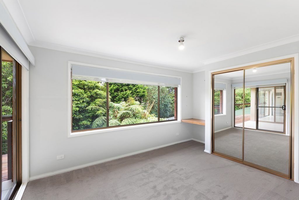 14 Coomassie Avenue, Faulconbridge NSW 2776 — photo 5