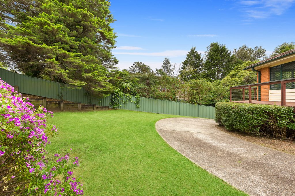 14 Coomassie Avenue, Faulconbridge NSW 2776 — photo 9