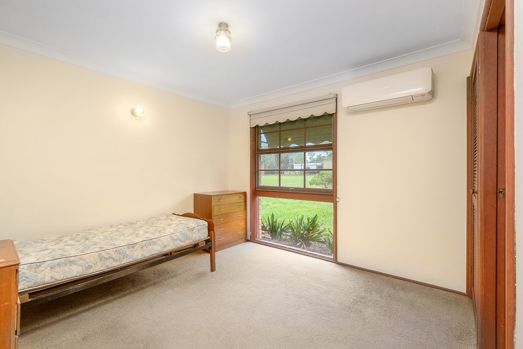94 Chapman Parade, Faulconbridge NSW 2776 — photo 5