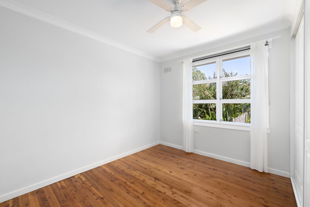 92 Burns Road, Springwood NSW 2777 — photo 5