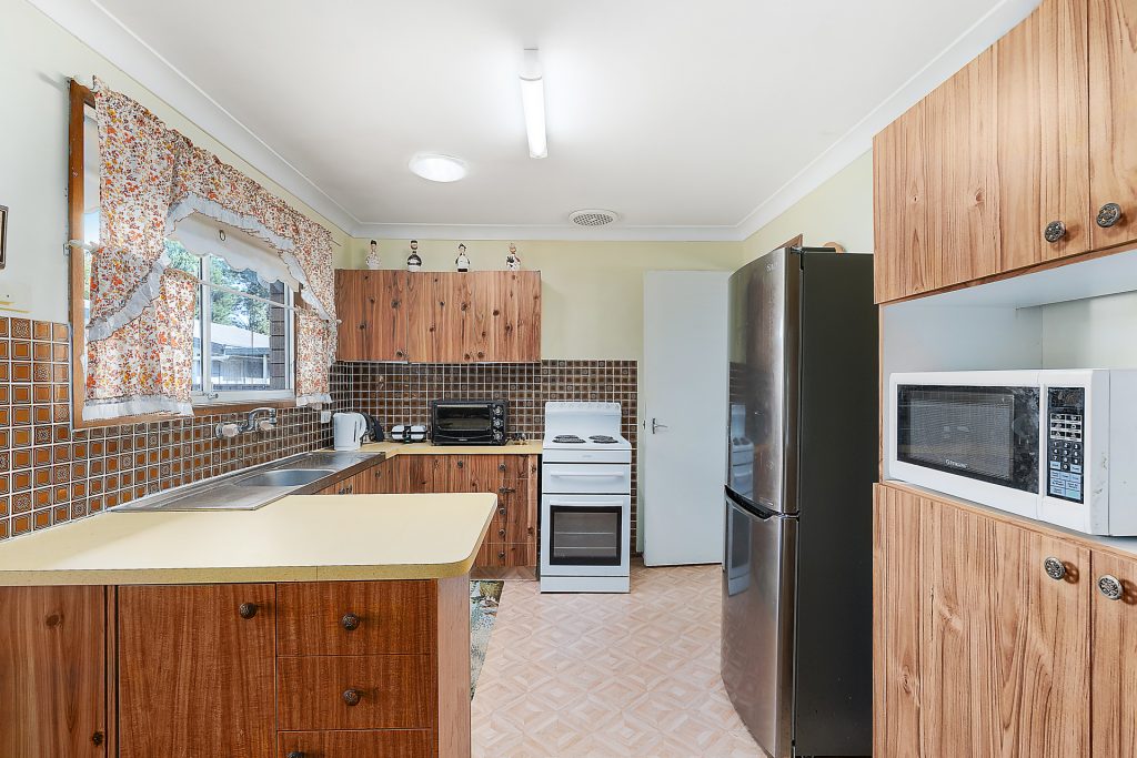 61 Government House Drive, Emu Plains NSW 2750 — photo 3